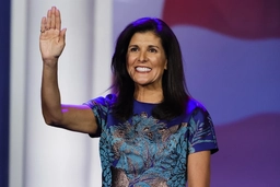 Bầu cử Mỹ 2023: Ứng cử viên Nikki Haley vươn lên mạnh mẽ trong các cuộc thăm dò