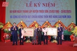 Huyện Triệu Sơn kỷ niệm 60 năm thành lập và công bố huyện đạt chuẩn nông thôn mới nâng cao