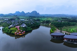 LAMORI Resort & Spa Bản giao hưởng ẩm thực Á - Âu