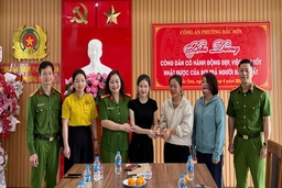 Biểu dương công dân có hành động đẹp nhặt được của rơi, trả lại người đánh mất