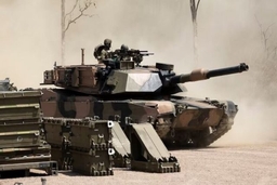 Lô 49 xe tăng M1A1 đầu tiên của Úc lên đường hỗ trợ Ukraine