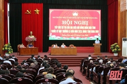 Phó Chủ tịch Thường trực HĐND tỉnh Lê Tiến Lam tiếp xúc cử tri huyện Hoằng Hóa 