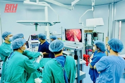 Bệnh viện Ung bướu tỉnh Thanh Hóa làm chủ kỹ thuật phẫu thuật nội soi u phổi