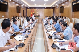Tháo gỡ điểm nghẽn trong triển khai các dự án lưới điện