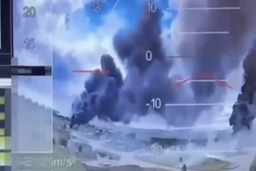Ukraine đã tấn công táo bạo các sân bay quân sự Nga như thế nào