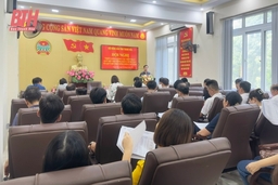 Tiếp nhận Quỹ hỗ trợ nông dân cấp huyện về Quỹ hỗ trợ nông dân tỉnh