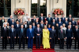 NATO, EU tái khẳng định sự ủng hộ đối với Ukraine
