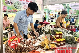 Chợ an toàn thực phẩm - cơ hội tiếp cận sản phẩm uy tín