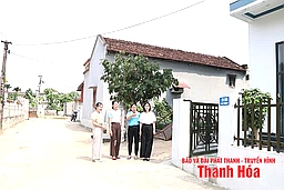 Hiến đất mở đường để phát triển quê hương