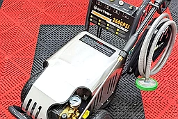 Máy rửa xe Lutian 2600PSI: Hiệu suất cao, Tiết kiệm thời gian