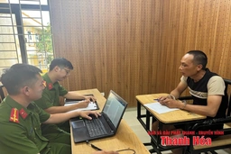 Bắt đối tượng bịt mặt, dùng dao đe dọa để cướp tài sản của phụ nữ