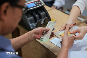 Bảo đảm chế độ phụ cấp, nâng bậc lương công chức, viên chức sau sắp xếp
