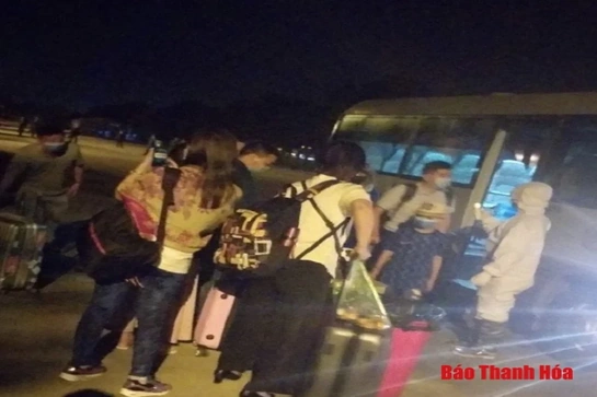 link vào m88 bhki Hoá đưa vào cách ly tập trung 12 người Trung Quốc