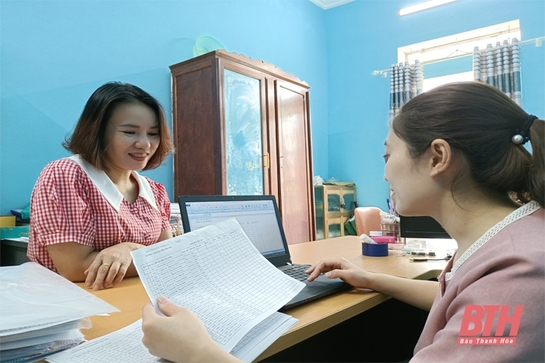 Thanh toán không dùng tiền mặt trong các trường học