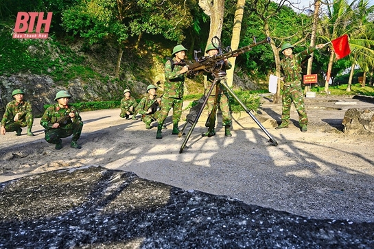 Tôi luyện qua thực hành diễn tập