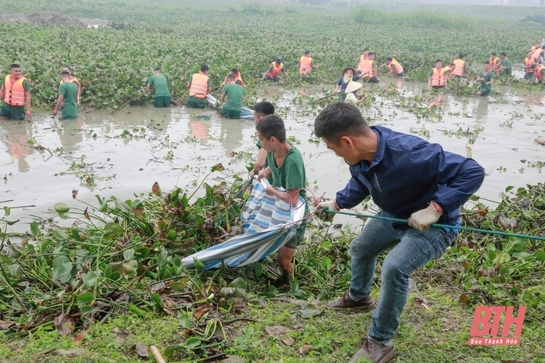 Phấn đấu nạo vét hơn 1,2 triệu m3 kênh mương thủy lợi mùa khô trước 31/12/2024