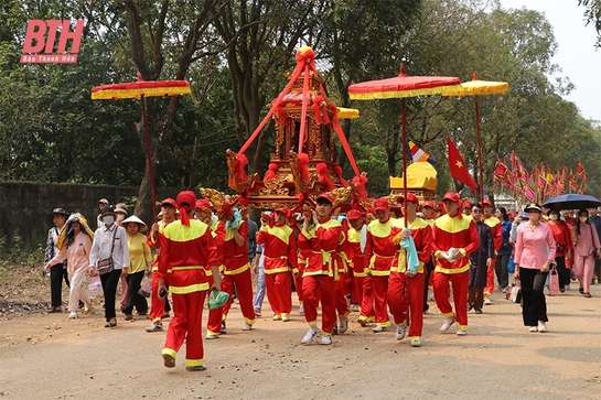 Đặc sắc lễ hội Sòng Sơn - Ba Dội