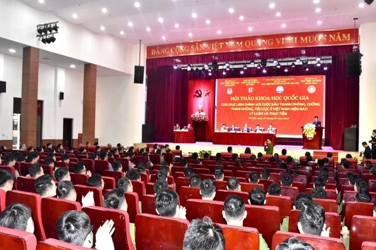 Đẩy mạnh giáo dục liêm chính để tăng “sức đề kháng” trước cám dỗ vật chất