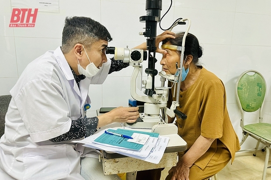 Đẩy mạnh truyền thông chăm sóc sức khỏe người cao tuổi