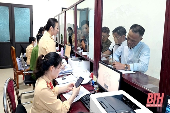 Tiếp nhận, xử lý gần 32.000 trường hợp vi phạm trật tự, an toàn giao thông trong hơn 2 tháng