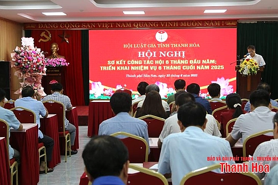 Phát huy vai trò trong công tác xây dựng, phổ biến pháp luật, đáp ứng yêu cầu phát triển trong giai đoạn mới