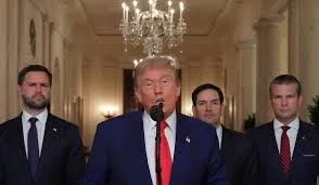 Tổng thống Mỹ yêu cầu Israel và Iran “không vi phạm lệnh ngừng bắn”