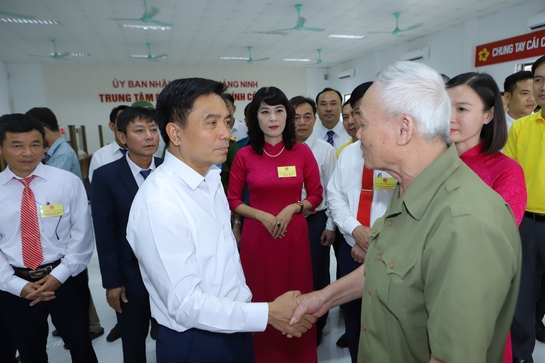 Quyết sách lịch sử, kiến tạo tương lai