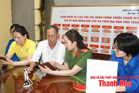 Đồng hành cùng người dân trong những ngày đầu triển khai chính quyền địa phương 2 cấp