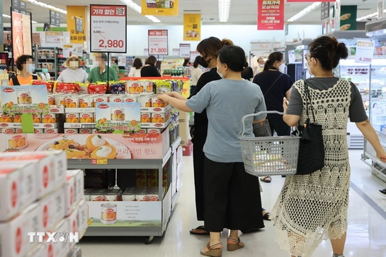 Chính phủ Hàn Quốc hỗ trợ tiền mặt người nghèo để kích thích nền kinh tế