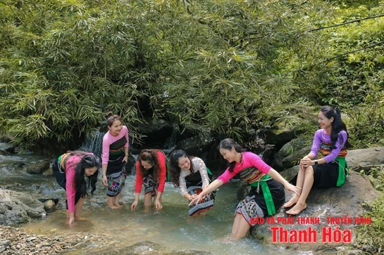 Hồi Xuân bảo tồn, phát huy nét đẹp văn hóa các dân tộc thiểu số