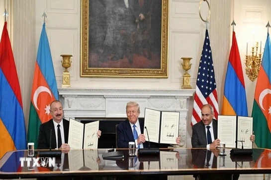 Azerbaijan và Armenia công bố toàn văn hiệp định hòa bình lịch sử