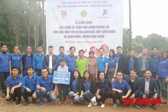Như Xuân khởi công xây dựng 2 nhà khăn quàng đỏ