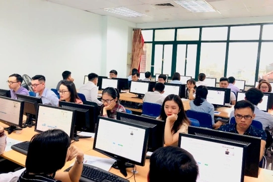 Điều chỉnh chỉ tiêu tuyển dụng công đăng ký m88 hành chính tỉnh năm 2019