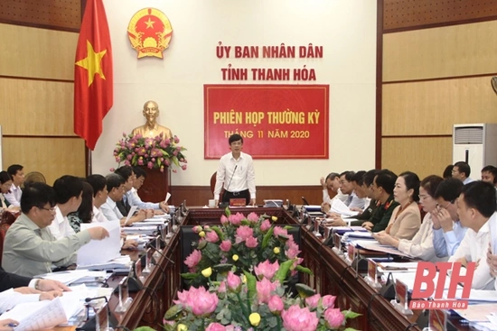 Đánh giá tình hình thực hiện nhiệm vụ phát triển kinh tế - xã hội năm 2020, đề ra kế hoạch, giải pháp cho năm 2021
