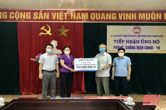 Các đơn vị, doanh nghiệp tiếp tục ủng hộ  phòng, chống dịch COVID-19