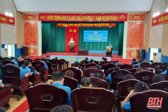 Đẩy mạnh các phong trào thi đua yêu nước trong  công nhân, viên chức, lao động huyện Ngọc Lặc