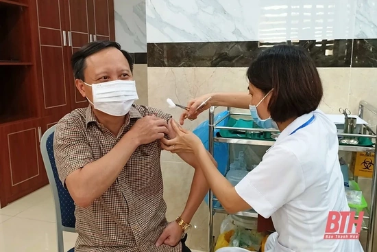 Thanh Hóa có 6.132 người được tiêm vắc - xin phòng COVID-19