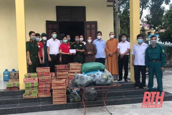 Hành trình “Chia sẻ yêu thương - chung tay đẩy lùi dịch bệnh COVID-19”