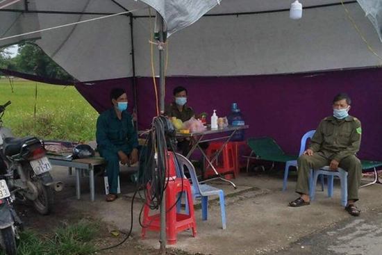 Dừng áp dụng Chỉ thị 16 đối với xã Nga Trung và 4 tiểu khu thuộc thị trấn Nga Sơn