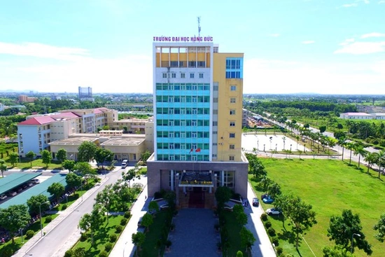 Điểm trúng tuyển  đại học, cao đẳng hệ chính quy năm 2021 Trường ĐH Hồng Đức (đợt 2): Cao nhất 30,5 điểm