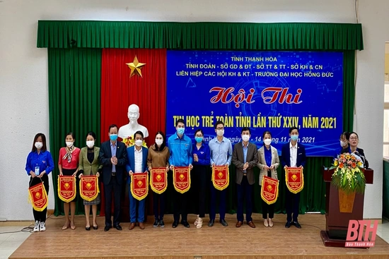Gần  200  thí sinh tham gia  chung kết  hội thi Tin học trẻ toàn tỉnh lần thứ XXI V,  năm 20 21