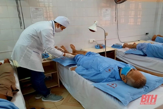 Tăng cường phòng, chống rét cho người bệnh và người nhà người bệnh