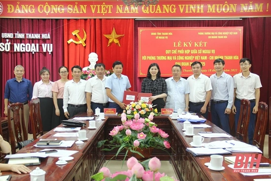 Ký kết quy chế phối hợp giữa Sở Ngoại vụ và Liên đoàn Thương mại và Công nghiệp Việt Nam chi nhánh Thanh Hóa