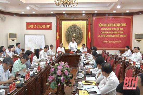 Chủ tịch nước Nguyễn Xuân Phúc làm việc với Ban Thường vụ Tỉnh ủy kèo nhà cái m88 Hóa