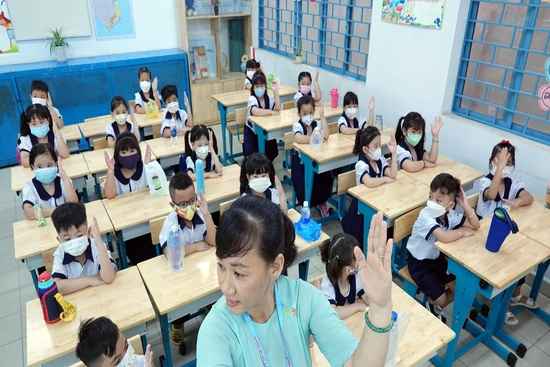 Xốc lại văn hóa học đường