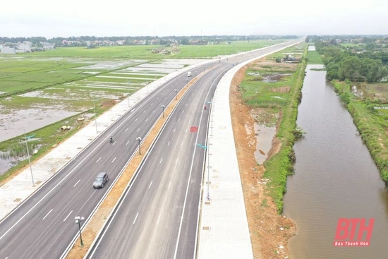 Chấp thuận sử dụng chung điểm đấu nối vào QL.1 tại Km340+800