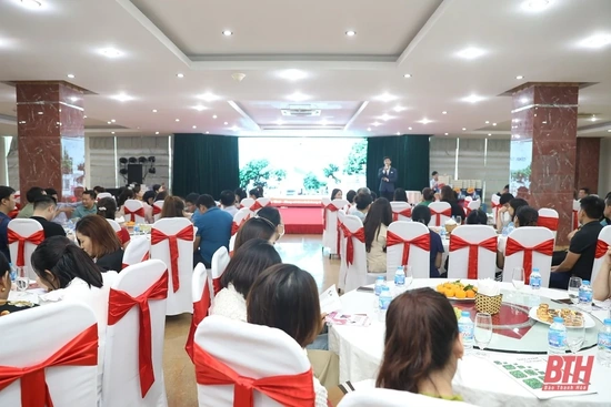 Công ty Dược phẩm Tâm Bình gặp mặt, tri ân nhà thuốc tỉnh Thanh Hóa