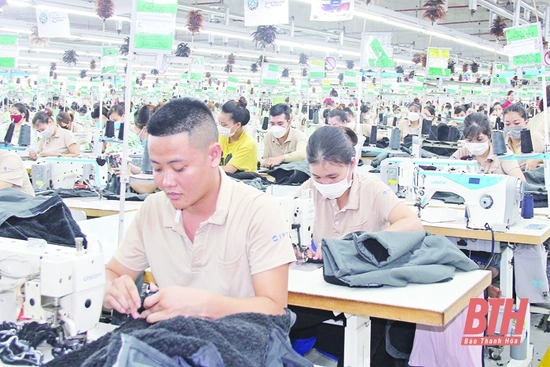 Ổn định lao động trong doanh nghiệp
