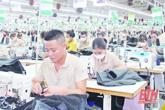 Ổn định lao động trong doanh nghiệp