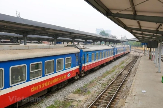 Đường sắt tăng cường hàng loạt tàu trong dịp nghỉ lễ 30/4-1/5